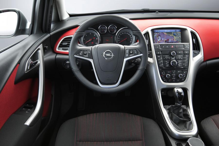  Opel Astra 5-Door 2009 года  (фото 93 из 170)